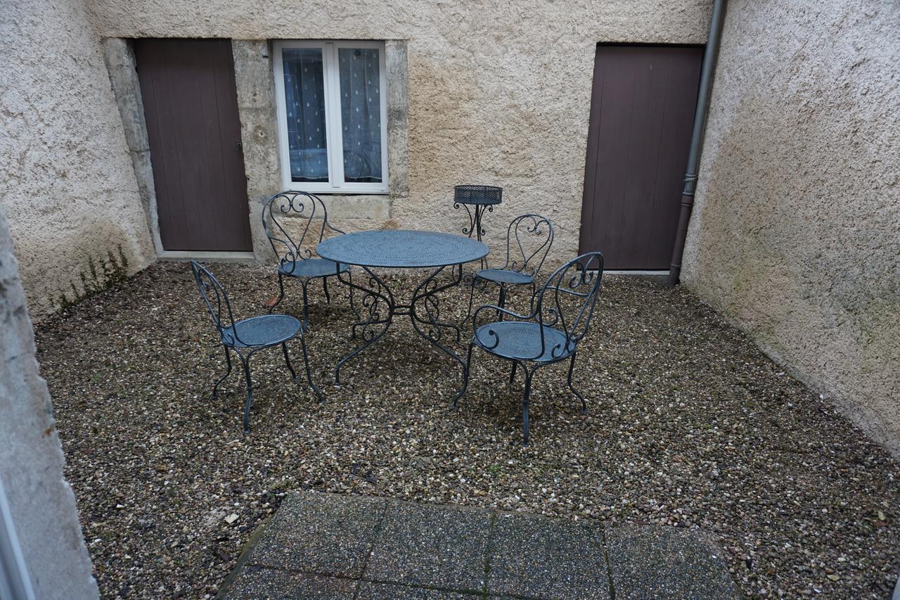 Saint-Mihiel Appartement Larzilliere מראה חיצוני תמונה